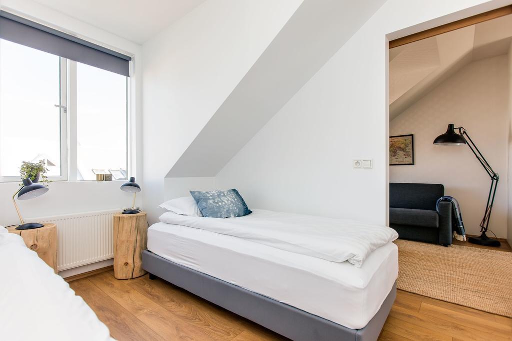 Thomsen Suites